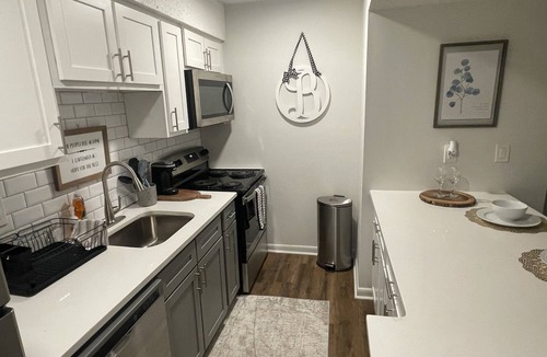 Huntsville Apartment | Mid city huntsvegas studio #2