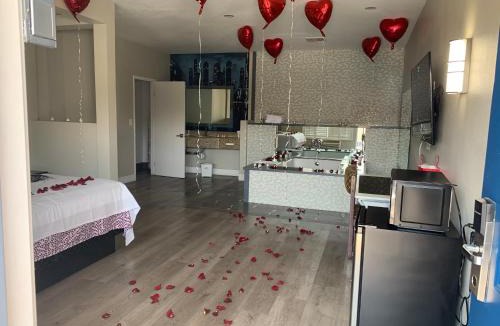 El Rancho Hotel | Mid City Inn Suites Pico Rivera , Los Angeles Area