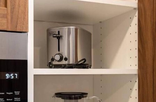 Oak Lawn House | Mid-Term 4Bed/2Bath, 2x King Beds, 2x Queen Beds