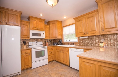 Rogers House | Mid-town Oasis (heated pool mid-April thru mid-October)