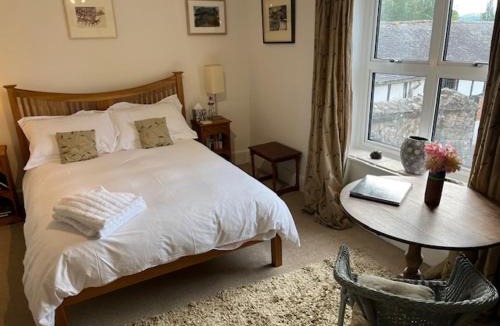 Caersws Bed & Breakfast | Mid Wales Arts B&B