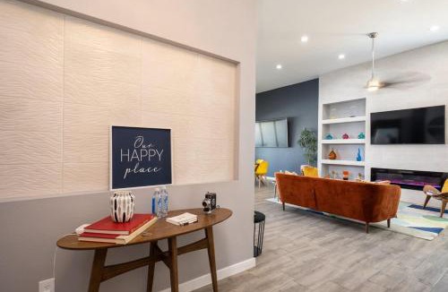 Biggs Field House | Midcentury Modern Oasis 4 Bed 3 and a Half Bath Villa