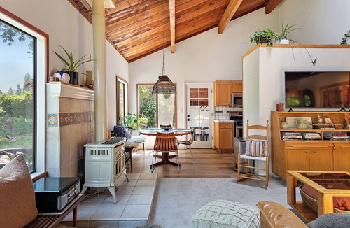 Monte Rio House | Midcentury Modern, Pet Friendly, Hot Tub!