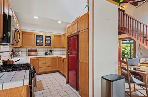 Monte Rio House | Midcentury Modern, Pet Friendly, Hot Tub!