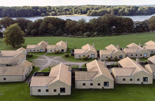 Middelfart House | Middelfart Home- nearby free waterpark access