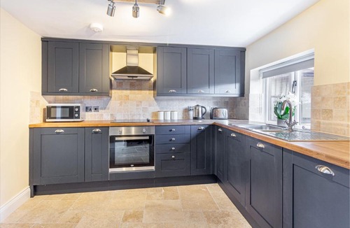 Eastgate House | Middle Cottage