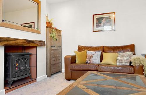 Broad Hinton House | Middle Farm Cottage