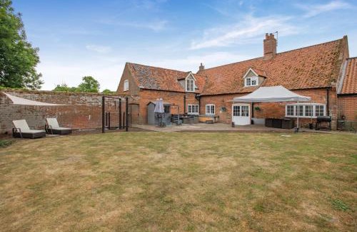 East Harling House | Middle Farmhouse