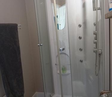 Binley Bed & Breakfast | Middle House