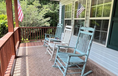 Dandridge House | Middle of Everywhere