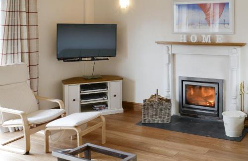 Heligan House | Middle Wicket