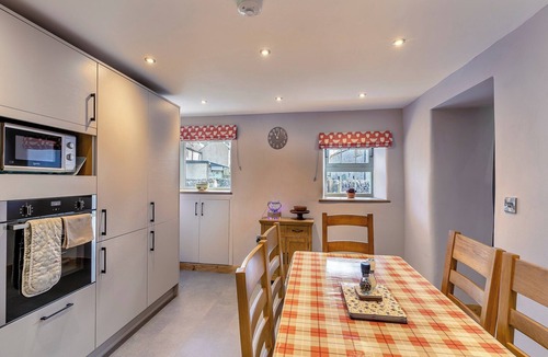 Litton Cottage | Middlecroft - UK45062