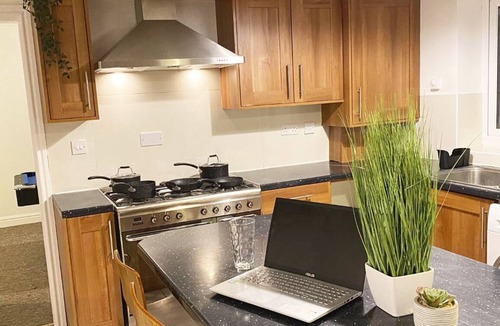 Walsall House | Midlands Contractor Team House