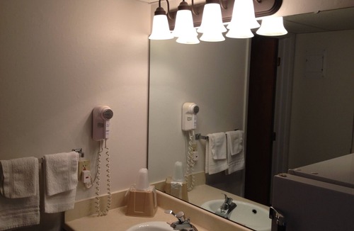 Hastings Hotel | Midlands Lodge