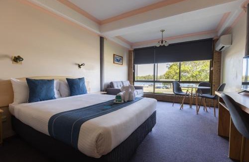 Taree Hotel | Midlands Motel