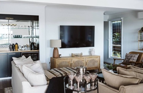 Milton House | Midnight at Milton