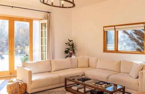 Callicoon Cabin | Midnight Meadow - Bright & Airy Cabin in Callicoon