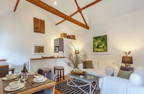 Shepton Mallet Cottage | Midsummer Cottage Retreat