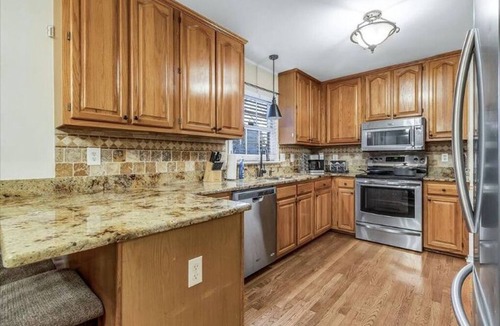 Prince George House | MidTerm Housing Utilities Included Move-In Ready