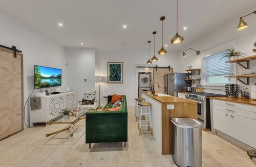 Midtown Apartment | Midtown 2BR | Walk to Piedmont Park + Beltline