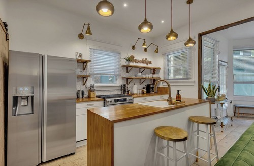 Midtown Apartment | Midtown 2BR | Walk to Piedmont Park + Beltline