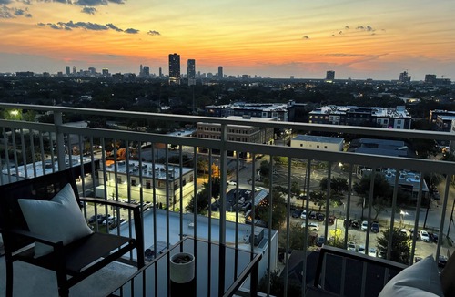 Midtown Apartment | Midtown experience