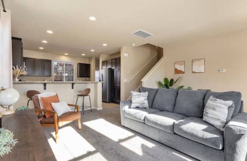 Old Southwest Apartment | MidTown Hideaway Fire Pit and King Beds