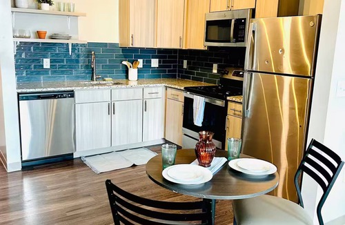Home Park Apartment | Midtown Luxury Apartment 07-C1