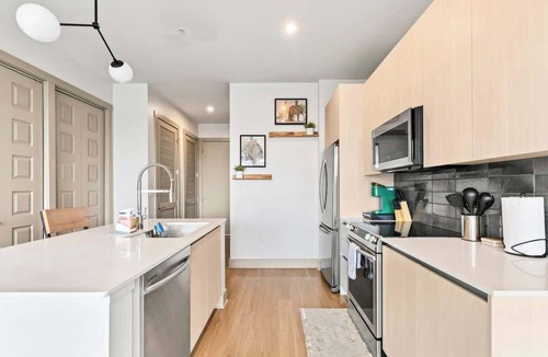 Home Park Apartment | Midtown Luxury with Skyline Views
