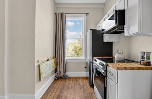 Macon Apartment | Midtown Macon Suite | Private Parking