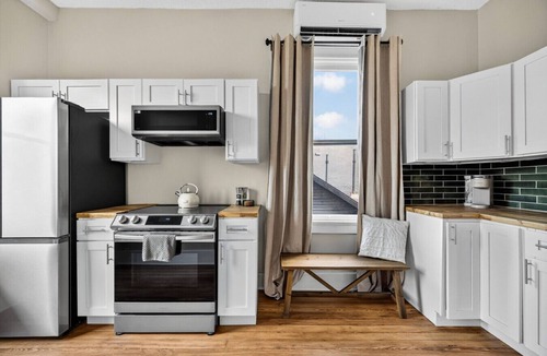 Macon Apartment | Midtown Macon Suite | Private Parking