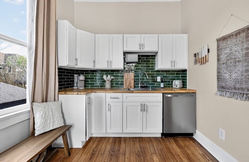 Macon Apartment | Midtown Macon Suite | Private Parking