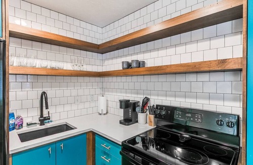 Central Oklahoma City Apartment | Midtown Retro 1 Bed Apt