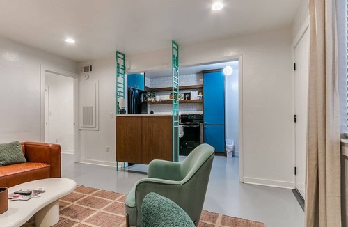 Central Oklahoma City Apartment | Midtown Retro One-Bedroom Near OCU