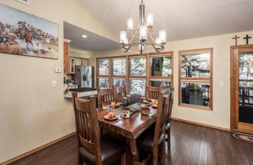 Ruidoso House | Midtown Riverfront Complex
