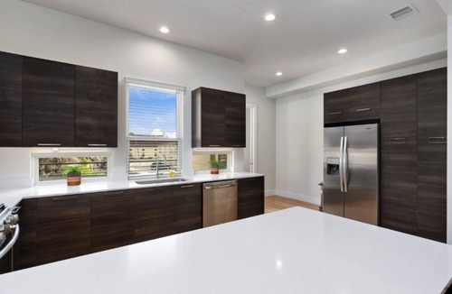 South Central Houston House | Midtown with a View!