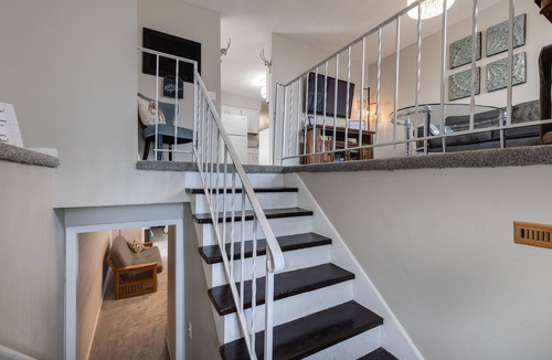 Midway House | Midway 4BR Home Great for Groups & Families