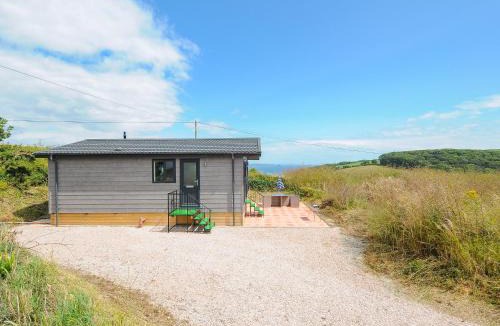 Torpoint House | Midway Lodge