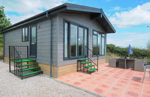 Torpoint House | Midway Lodge