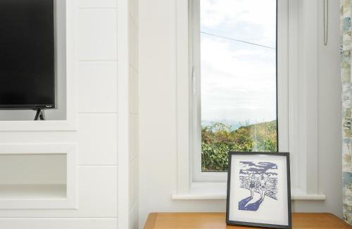 Torpoint House | Midway Lodge