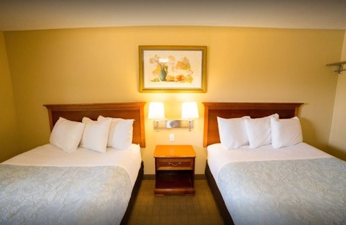 Brandon Hotel | Midway Motel