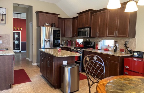 Pflugerville House | Mighty Pfine in Pflugerville