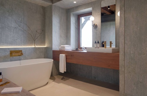 Perouges Hotel | MiHotel - Cité Médiévale de Pérouges