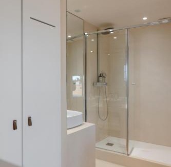 Old Lyon Bed & Breakfast | MiHotel - La Maison Rose