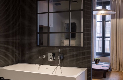 Old Lyon Hotel | MiHotel La Tour Rose