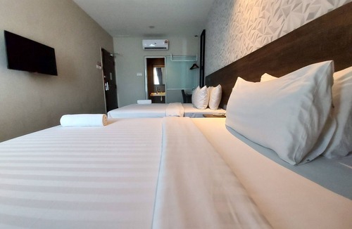 Taman Desa Tebrau Hotel | MIICO Hotel @ Mount Austin