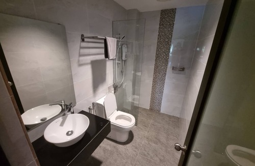 Taman Desa Tebrau Hotel | MIICO Hotel @ Mount Austin