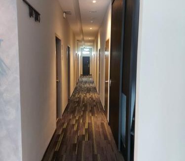 Taman Desa Tebrau Hotel | MIICO Hotel @ Mount Austin