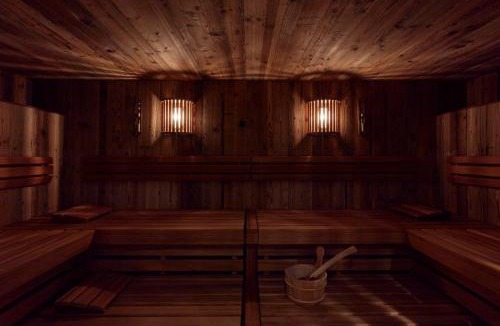Zweisimmen Nr Gstaad Hotel | Miiro The Mansard