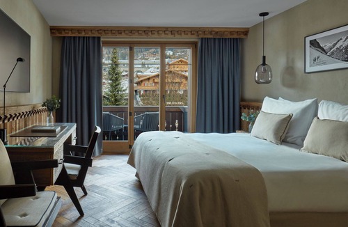 Zweisimmen Nr Gstaad Hotel | Miiro The Mansard